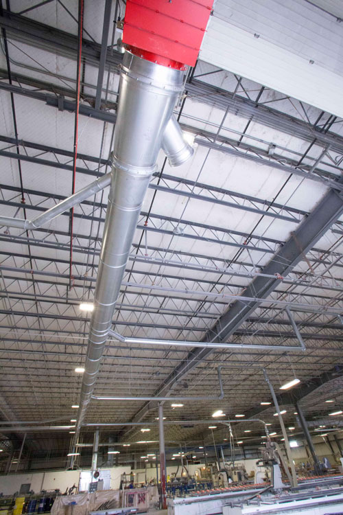 带有软管滴头的大型管道