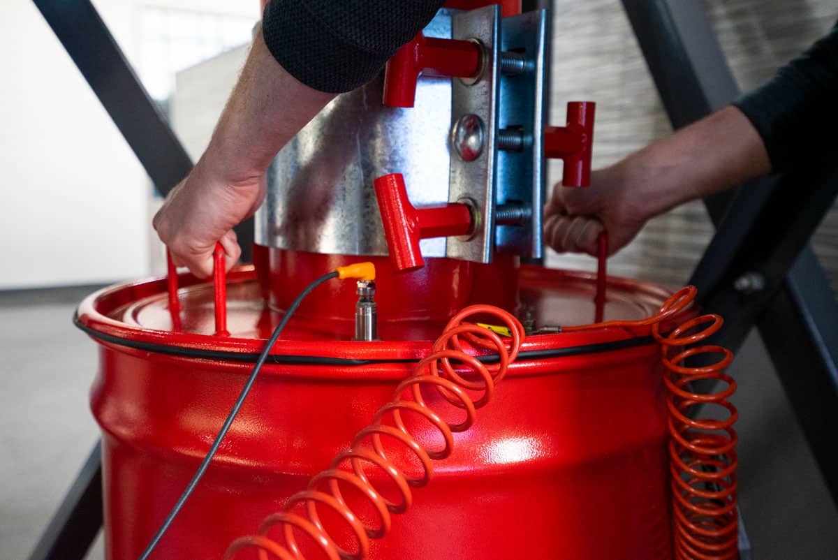 犀牛鼓套件扭曲和锁设计