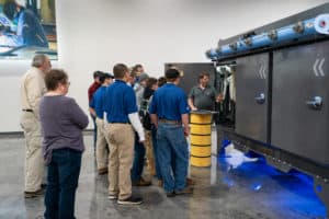 特洛伊教导他的行道生命组关于cmaxx。