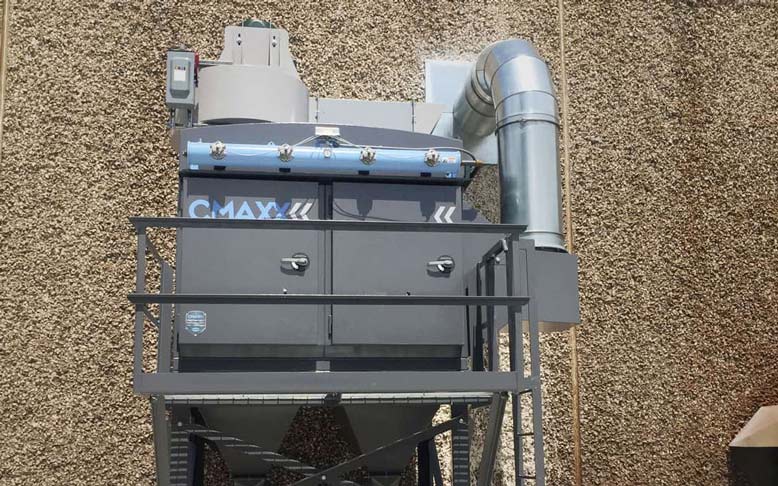 CMAXX滚筒式喷砂机除尘器安装